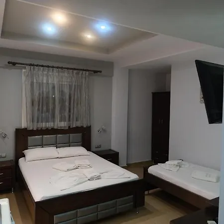 House Kiratsi *