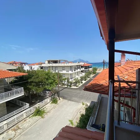 House Kiratsi
