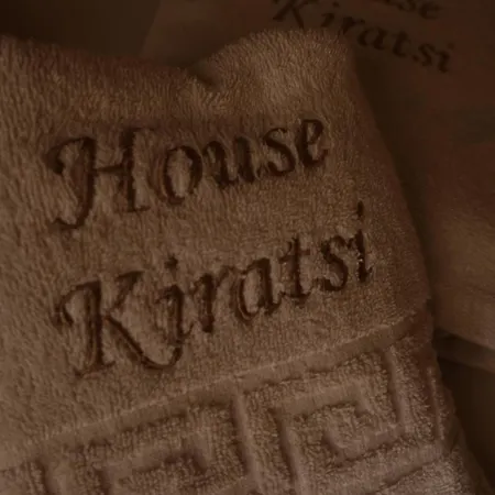 House Kiratsi Appartement