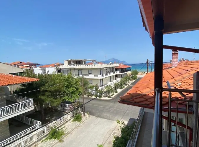 House Kiratsi