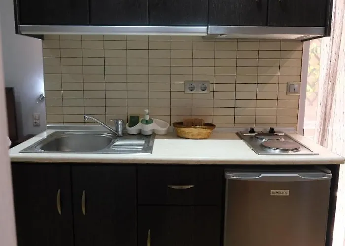 Lägenhet House Kiratsi Sarti