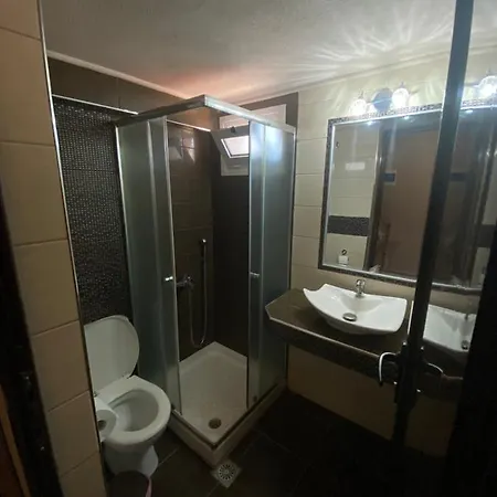 House Kiratsi Apartmán *