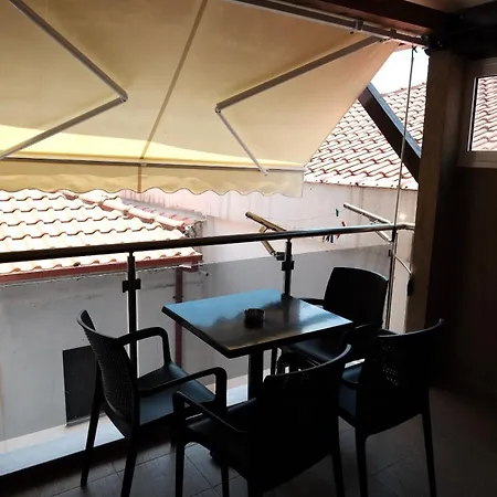 House Kiratsi Apartmán Sarti